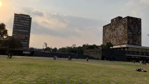 UNAM anuncia nueva beca de apoyo alimenticio para licenciatura
