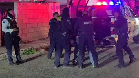 Una reunión con alcohol termina con una mujer HERIDA; los gritos alertaron a los vecinos