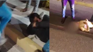 VIDEO: A golpes jóvenes frustran intento de asalto frente a Plaza Tolín en Puebla
