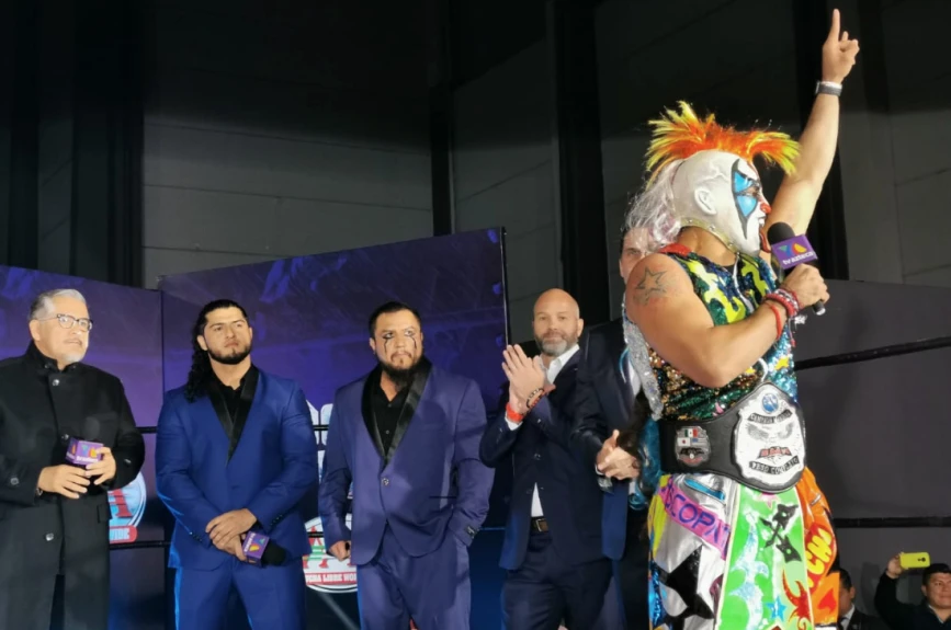 LuchaAztecaAAA