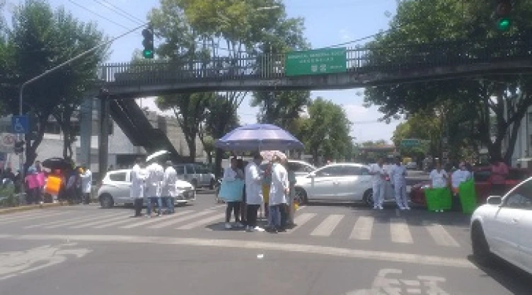 bloqieo_personal_médico_Xoco.jpg