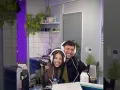 Danna y Lizardo se besan (2).jpg