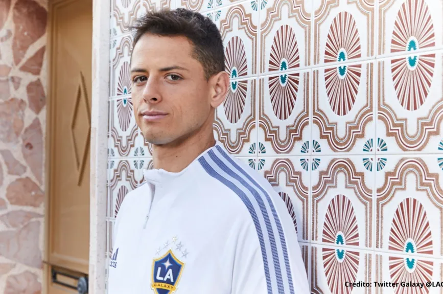 9 Chicharito Hernandez.jpg