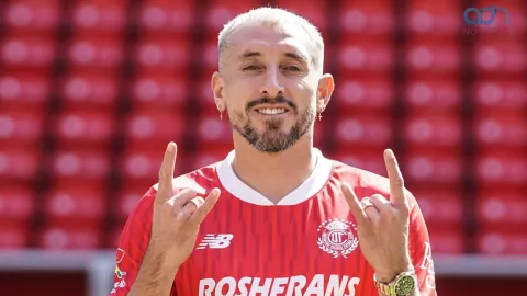 Héctor Herrera novia.jpg