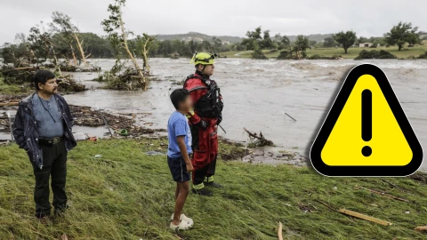 Inundaciones en Texas_ Confirman muerte de un mexicano y desaparición de mujer, ambos de Querétaro.jpg