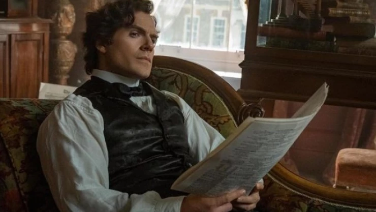 Henry Cavill se sincera sobre Enola Holmes y su rol como Sherlock