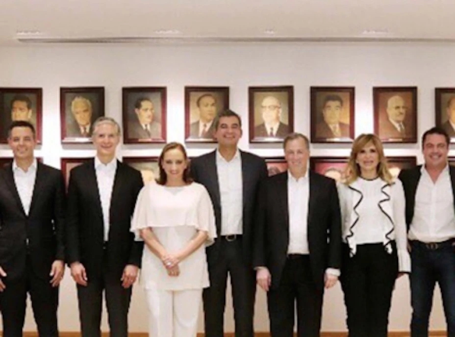 Meade con gobernadores