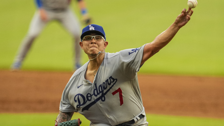 Julio Ur&iacute;as con los Dodgers de Los &Aacute;ngeles