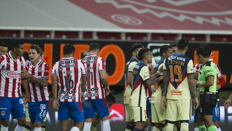 Alineaciones América vs Chivas
