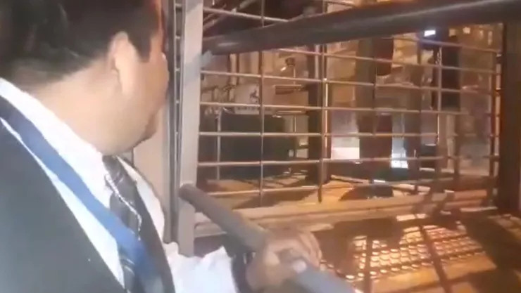 Graban supuesto fantasma en transporte público en Guatemala