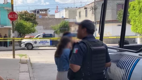 Matan a hombre en un auto en la colonia San Felipe de Jesús, en Leon