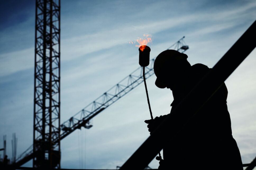 figura de hombre trabajando