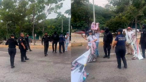 Policías desalojan a manifestantes frente a la Fiscalía de Chiapas, denuncian represión