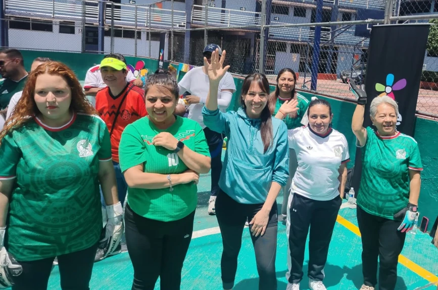 Tanda de penales con la Gira Vive sin Drogas.