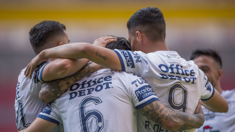 Los Tuzos de Pachuca celebran el gol