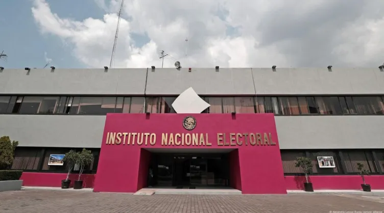 Morena alista “tijerazo” en recortes al gasto de la Corte, INE y Órgano Judicial