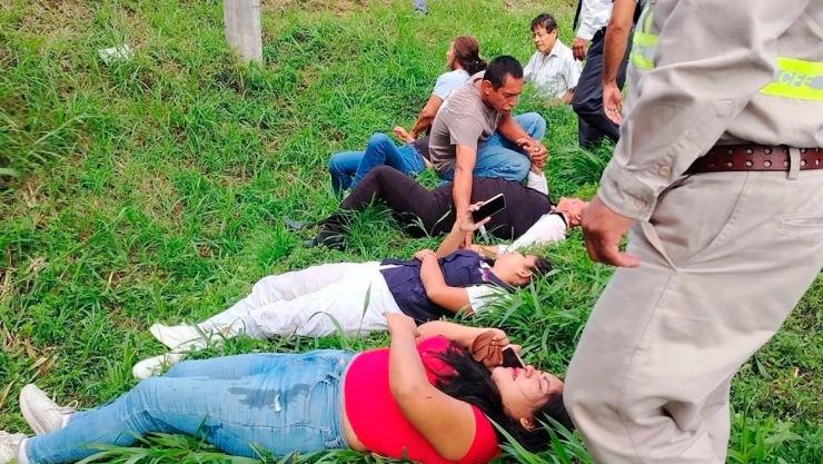 Tragedia en Tabasco: confirman 6 lesionados en fuerte accidente en carretera Coatzacoalcos – Cárdenas