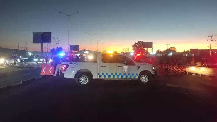 Cierran Periférico Sur a la altura de Artesanos; éstas son las rutas alternas