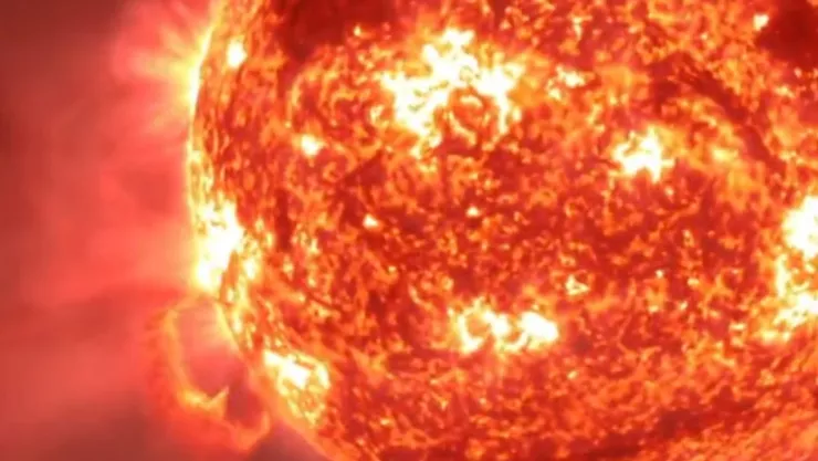 Gran explosión en el Sol genera alerta por posibles tormentas geomagnéticas