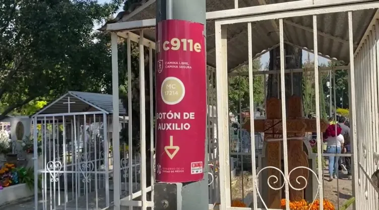Aumentan robos en panteones de CDMX: floreros, lápidas y hasta huesos humanos