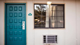 encuentran hombre sin vida en motel de slp carretera 57.png