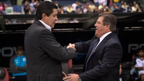 Luis Fernando Tena y Miguel Herrera