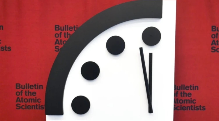 ¿Qué es el Reloj del Fin del Mundo y quién lo controla?