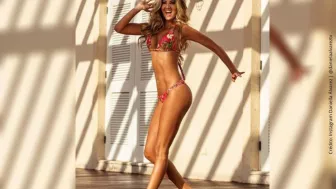 Daniela Álvarez pose pose..jpg