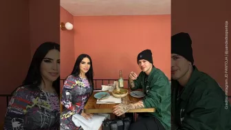 Juan y Kim comiendo.jpg