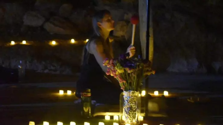 Decenas de personas viven la experiencia de meditar con vibracion