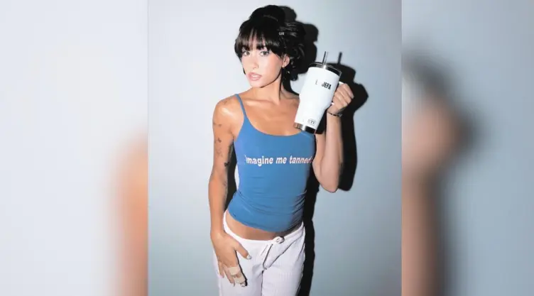 Velada del Año VI Aitana estará presente para apoyar a su novio Plex.jpeg