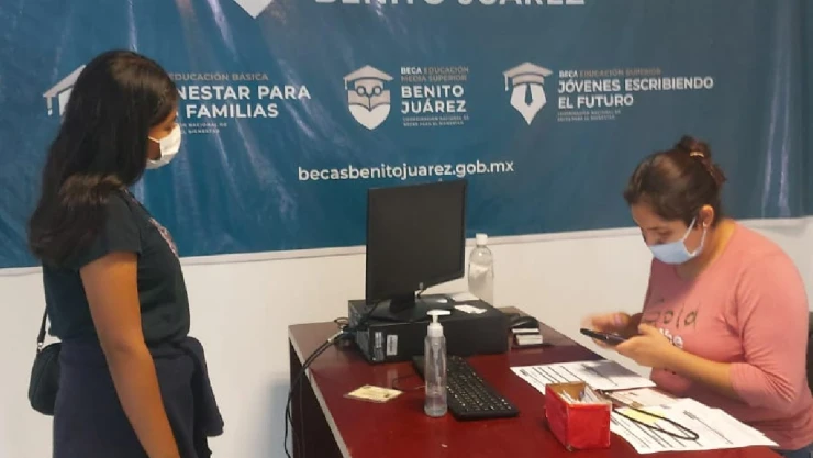 Beca Benito Juárez 2022 cuándo depositan