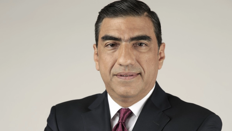 ¿Quién-es-Alejandro-Villalvazo_-El-perfil-del-periodista-_sin-rodeos_-de-Hechos-Meridiano.webp
