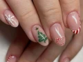 27 ideas de uñas elegantes para Navidad
