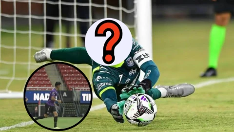 INSÓLITO: El portero que debutó en la Liga BBVA MX como delantero, a lo Jorge Campos