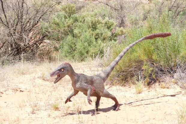 dinosaurios, mitos, cine b.jpg