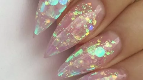 9 modelos de manicura transparente que quedan para cualquier ocasi&oacute;n: u&ntilde;as cortas o largas se ven bien