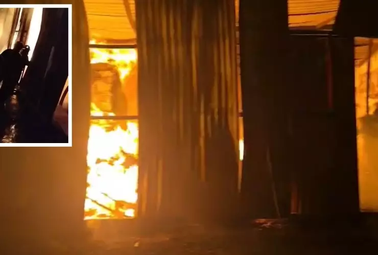 VIDEO Alarma Ecatepec Fuerte incendio bodega cartón moviliza cuerpos emergencia Edomex HOY 9 NOVIEMBRE