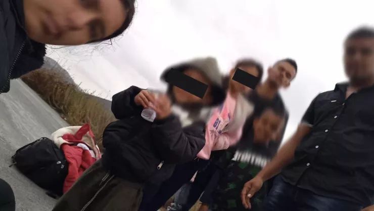 Familia de migrantes perdidos en Tecate