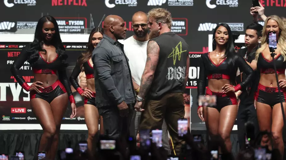 Mike Tyson vs Jake Paul