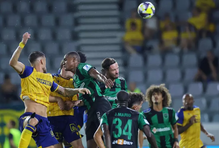 Memo Ochoa en la liga de Chipre
