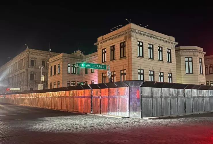 Murallas en Palacio de Gobierno