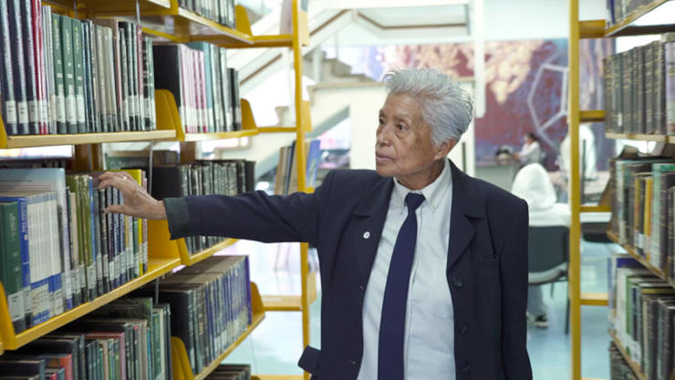 Elvia Martínez graduada de la Licenciatura en Psicología a los 71 años