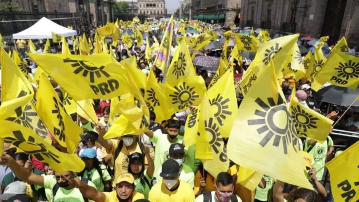 El Sol Azteca se apaga; INE aprueba desaparición del PRD