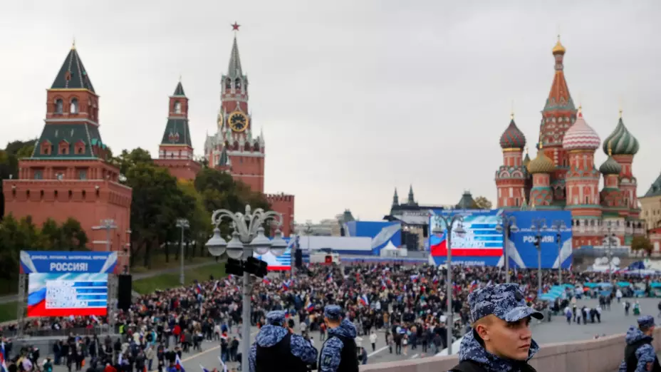 Vladimir Putin anexa regiones ucranianas