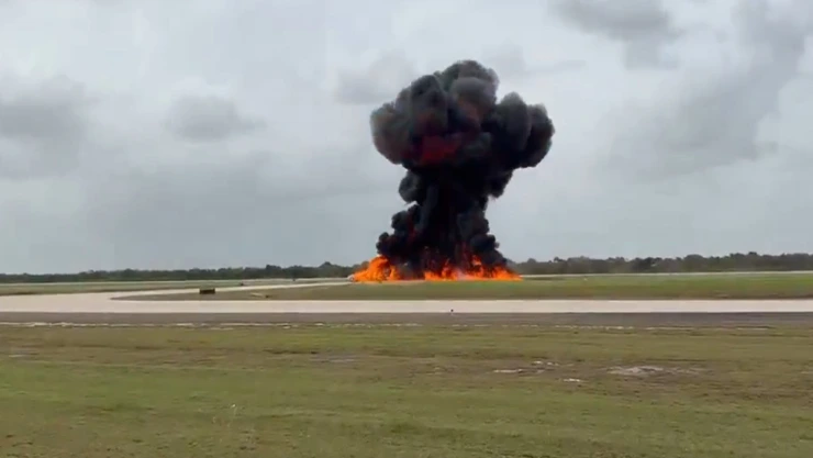 Avión se estrella en aterrizaje de emergencia La Romana