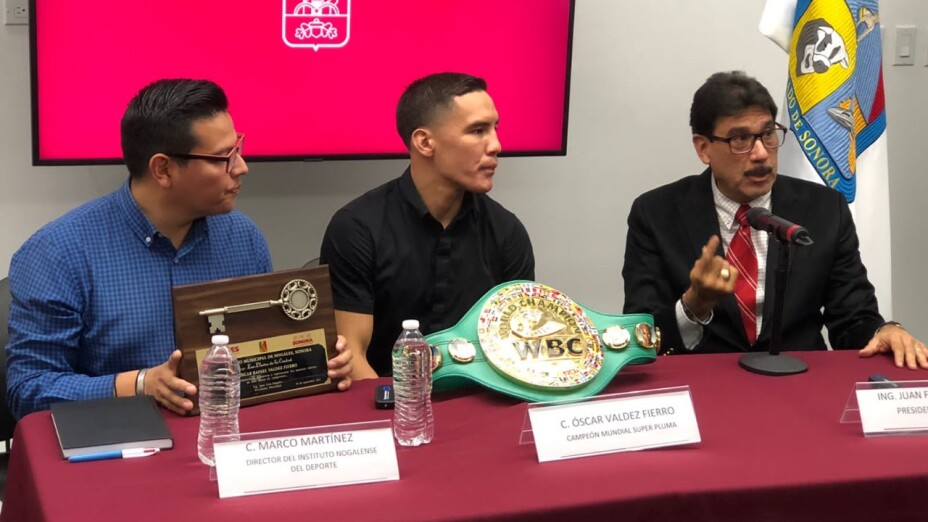 Óscar Valdez recibe las llaves de la ciudad