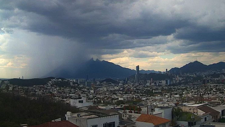 lluvia-monterrey-nuevo-león.jpg
