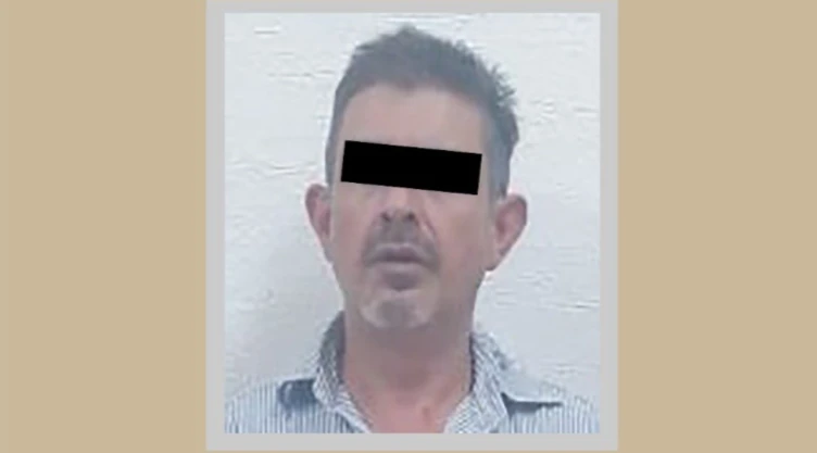 Cae en el Edomex por intento de feminicidio: Golpeó a mujer, la roció con alcohol e intentó quemarla. En la imagen se observa al agresor que intentó atentar contra la vide de una mujer.
