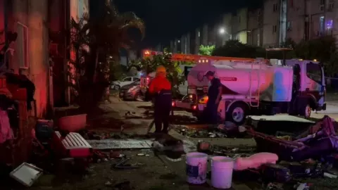 Incendio en el Fraccionamiento Santa Martha en Coatzacoalcos